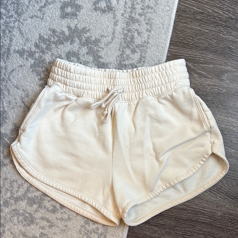Abercrombie Women's pale yellow Shorts
